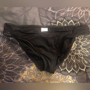 Size medium Mossimo black bikini bottoms